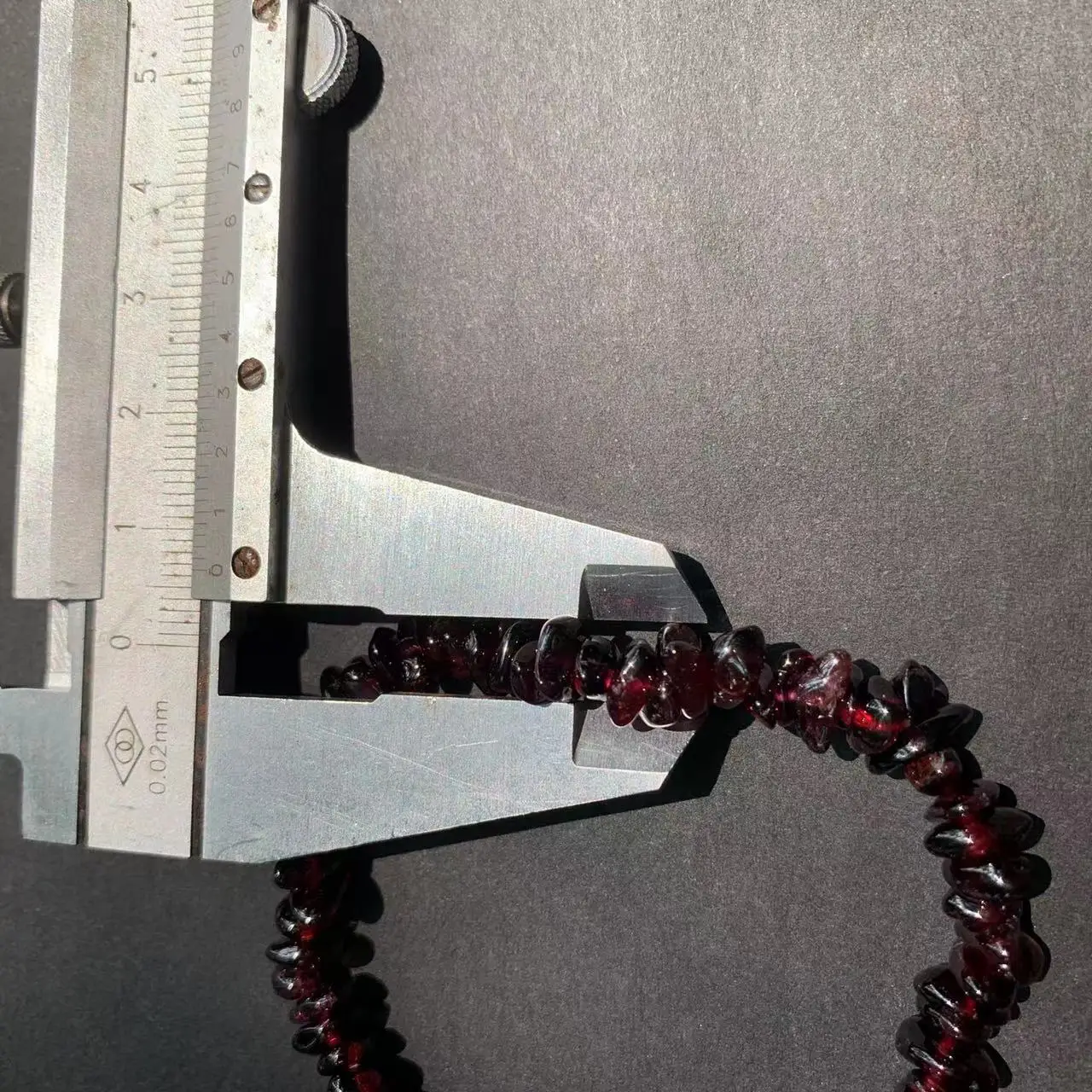天然ガーネットブレスレット女性のためのクリスタルブレスレット - Gemstone Bracelet Healing のレビューと価格